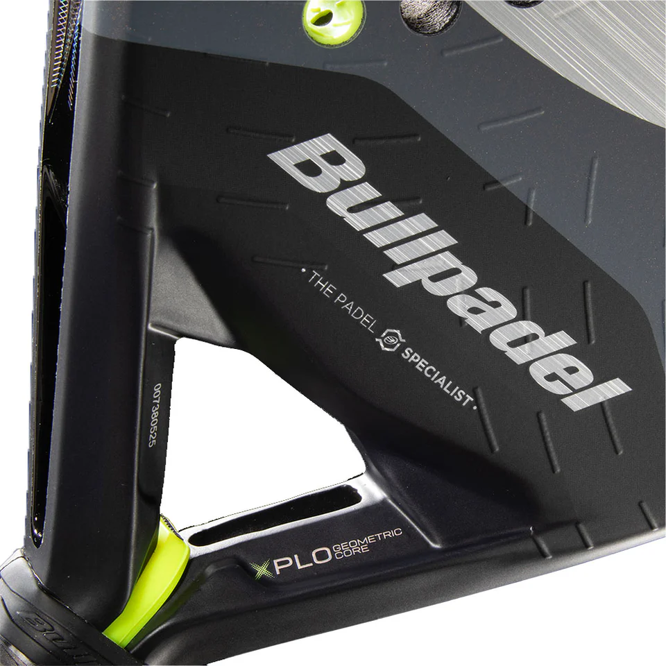 מחבט פאדל Bullpadel XPlo 2026