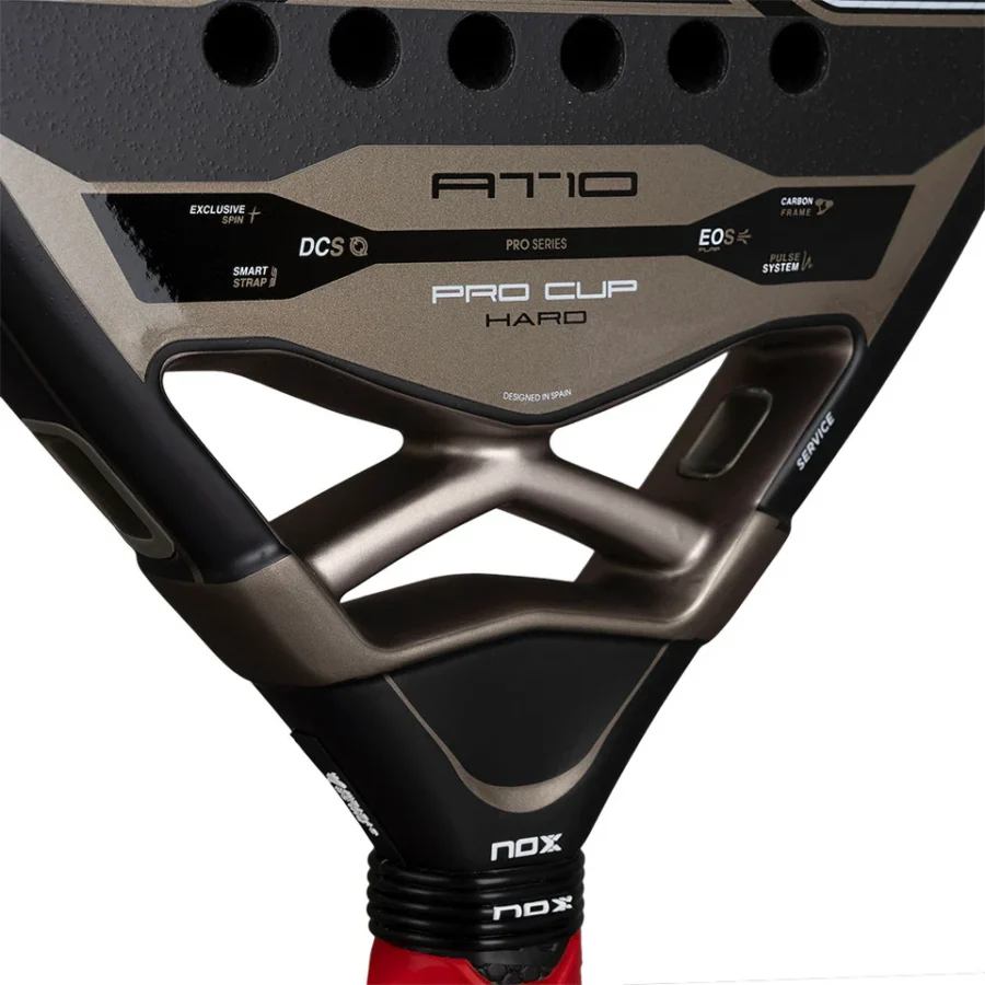 מחבט פאדל Nox AT10 Pro Cup Hard 2026 By Agustin Tapia